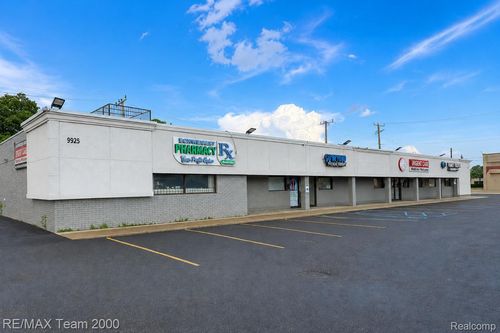 104-9925 Dix, Dearborn, MI, 48120 | Card Image
