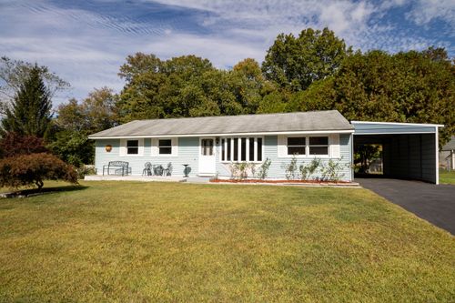 168 Park Ave, Colchester, CT, 06415-1121 | Card Image