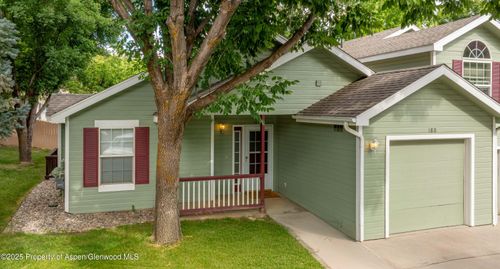 180 Orchard Dr, Glenwood Springs, CO, 81601-5512 | Card Image