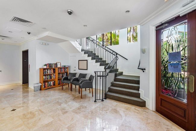 APT-401 - 300 Uno Lago Dr, Condo with 3 bedrooms, 2 bathrooms and null parking in Juno Beach FL | Image 40