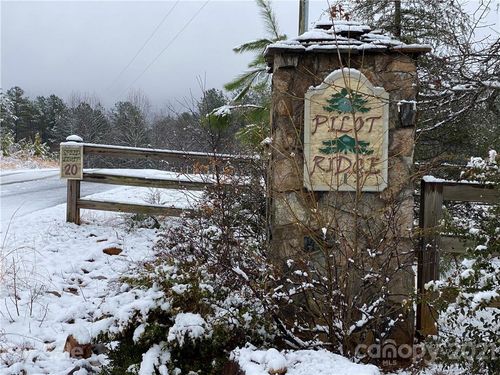 18-257 Pilot Ridge Rd, Nebo, NC, 28761-0084 | Card Image
