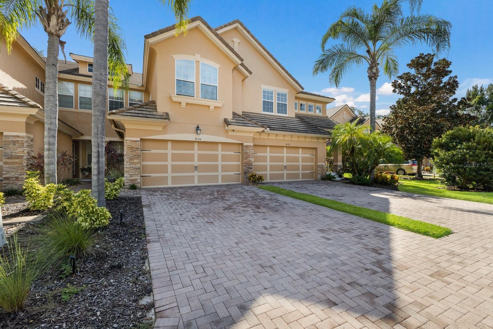 Villa Grande Ct, Sarasota, FL 34243