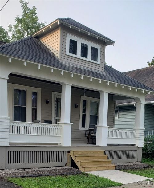 1215 Mathews Ave, Utica, NY, 13502-3717 | Card Image