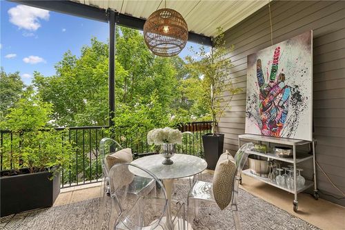 812 Creek View Ln, Roswell, GA, 30075-4997 | Card Image