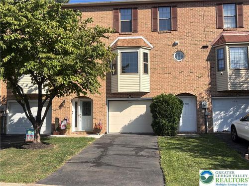 2003 Orchard Dr, Whitehall, PA, 18052-4926 | Card Image