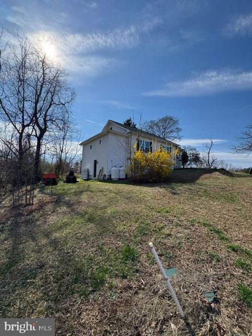 1588 Mountain View Rd, STAFFORD, VA, 22554-6607 | Card Image