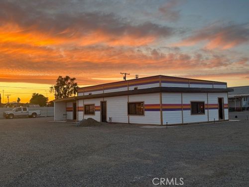 9559 Avenue E, Niland, CA, 92257-9477 | Card Image