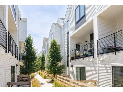 1179 S Reed Way, Lakewood, CO, 80232-5599 | Card Image