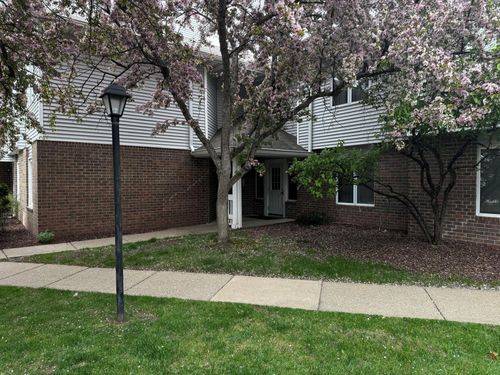 206-3590 Blue Jay Way, Eagan, MN, 55123-2206 | Card Image