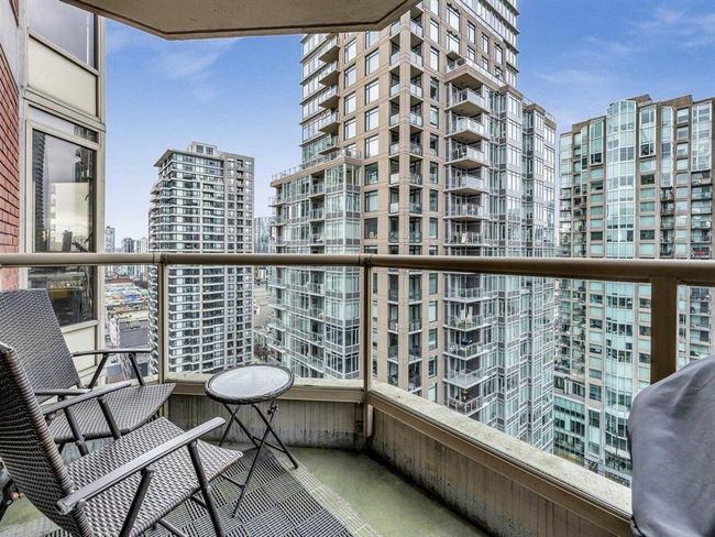 2303 - 867 Hamilton Street, Condo with 2 bedrooms, 2 bathrooms and 1 parking in Vancouver BC | Image 28