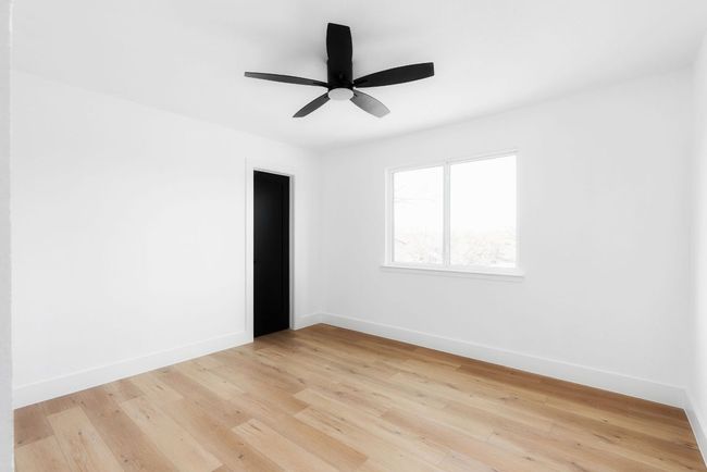 2605 Roehampton Dr, House other with 4 bedrooms, 3 bathrooms and 4 parking in Austin TX | Image 25