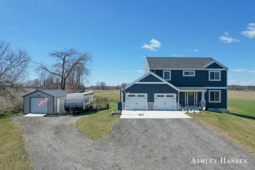 12727 Peach Ridge Ave Nw, Kent City, MI, 49330-9159 | Card Image