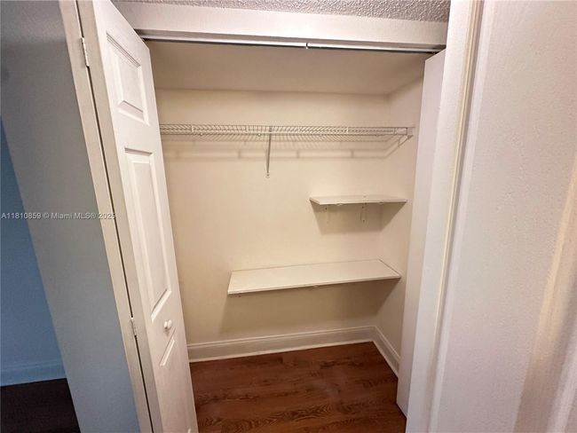 APT-308 - 4205 N University Dr, Condo with 2 bedrooms, 2 bathrooms and null parking in Sunrise FL | Image 9