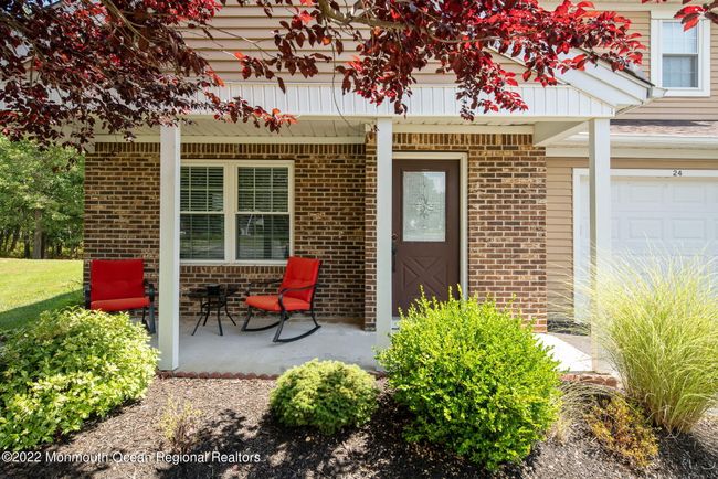 24 Beechwood Ct, Home with 2 bedrooms, 3 bathrooms and null parking in Barnegat NJ | Image 7