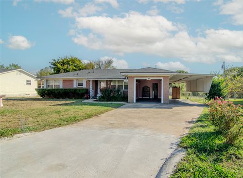 829 W 22nd St, Ada, OK, 74820-8021 | Card Image