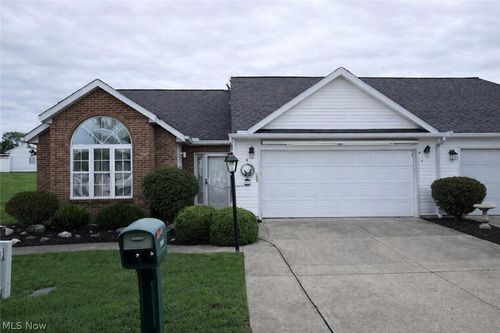 5667 Alfred Oval, Medina, OH, 44256-6823 | Card Image