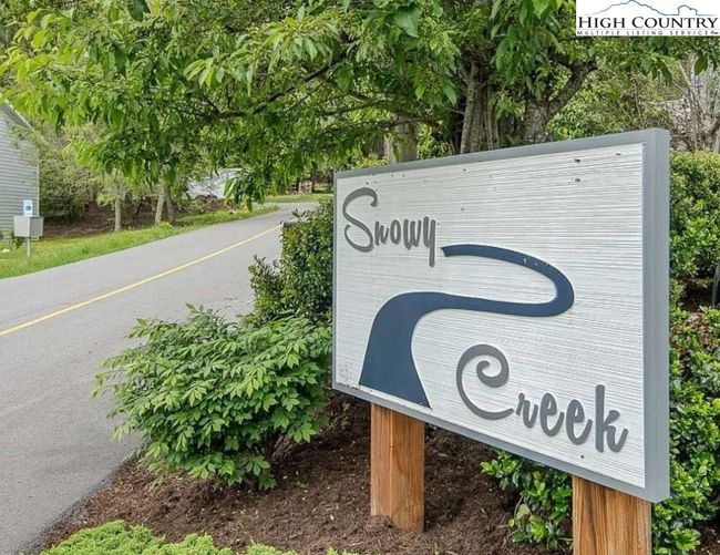 APT-4 - 198 Beech Haven Rd, Townhouse with 2 bedrooms, 3 bathrooms and null parking in Banner Elk NC | Image 5