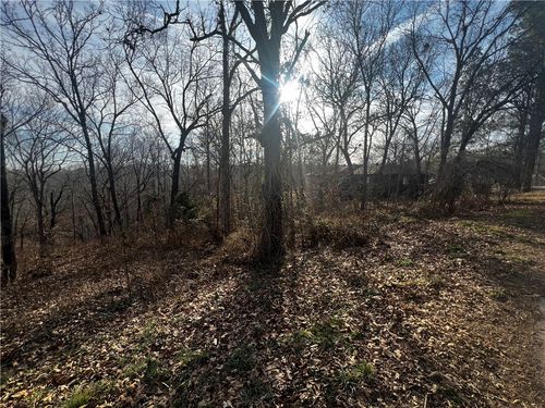 11 Oak Knoll Ln, Bella Vista, AR, 72715-3049 | Card Image