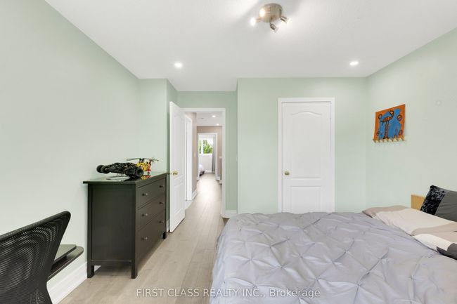 12 Charles Sturdy Rd, House attached with 4 bedrooms, 3 bathrooms and 1 parking in Markham ON | Image 19