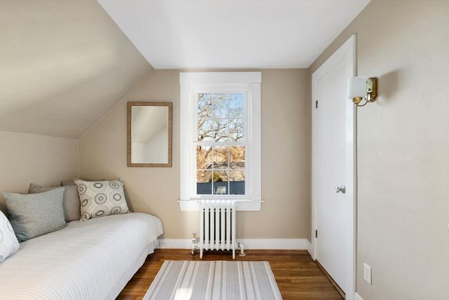 97 Mount Pleasant Ave, House other with 2 bedrooms, 2 bathrooms and 3 parking in Gloucester MA | Image 21