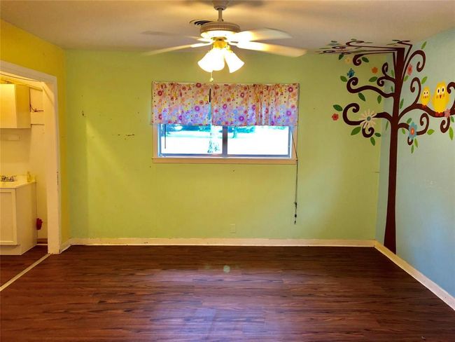 319 E South St, Home with 0 bedrooms, 0 bathrooms and null parking in Alvin TX | Image 12