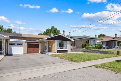 38 Frankton Cres, North York, ON, M3J1C1 | Card Image