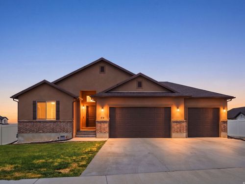 314 W 2280 N, Tooele, UT, 84074-1666 | Card Image
