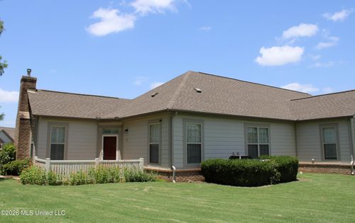 8753 Parkview Oaks Cir, Olive Branch, MS, 38654-6707 | Card Image