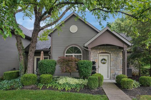 7741 Redman Ln, Reynoldsburg, OH, 43068-8121 | Card Image