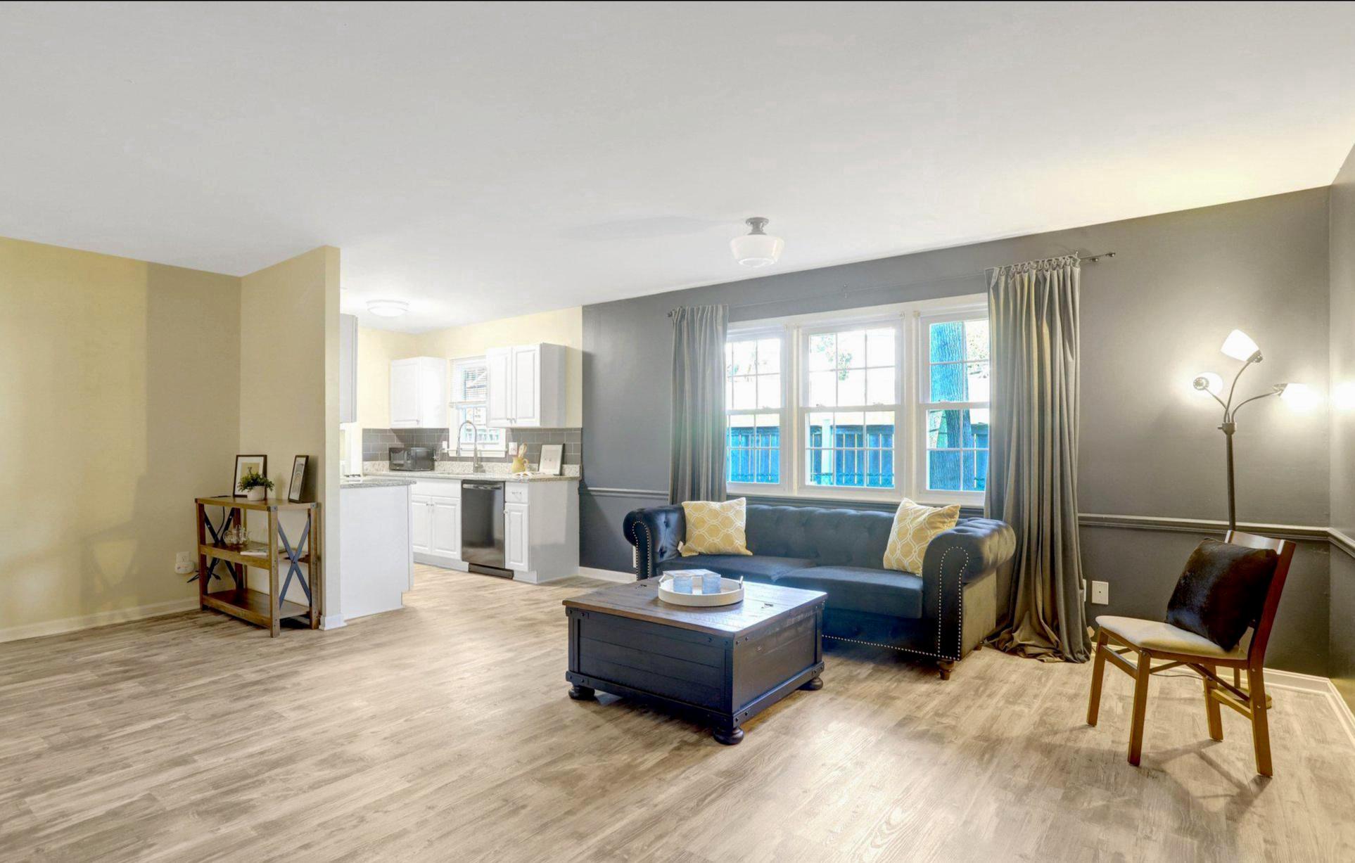 Residential in ALEXANDRIA 4
