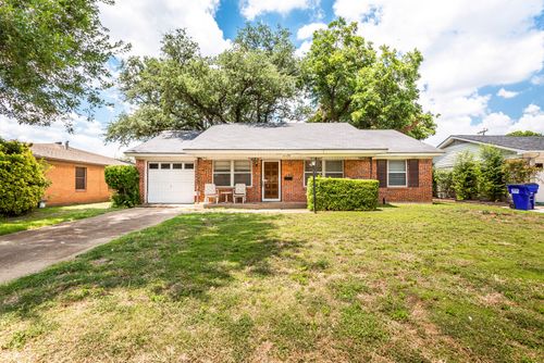 3125 Damascus Way, Farmers Branch, TX, 75234-6529 | Card Image