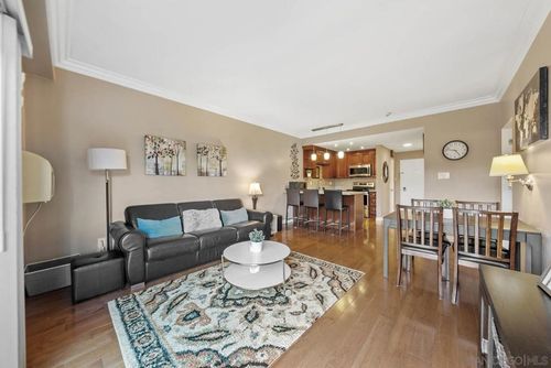 unit-636-2005 Costa Del Mar Rd, Carlsbad, CA, 92009-6820 | Card Image