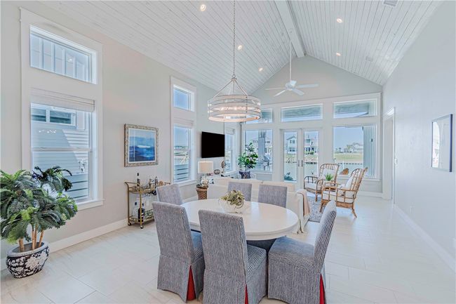150 Foxtail Ln, House other with 3 bedrooms, 2 bathrooms and null parking in Rockport TX | Image 12