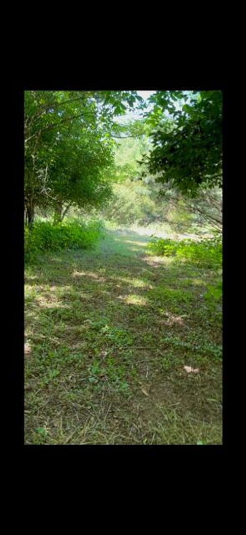 12 Lake Ridge Dr, Lancaster, KY, 40444-8022 | Card Image