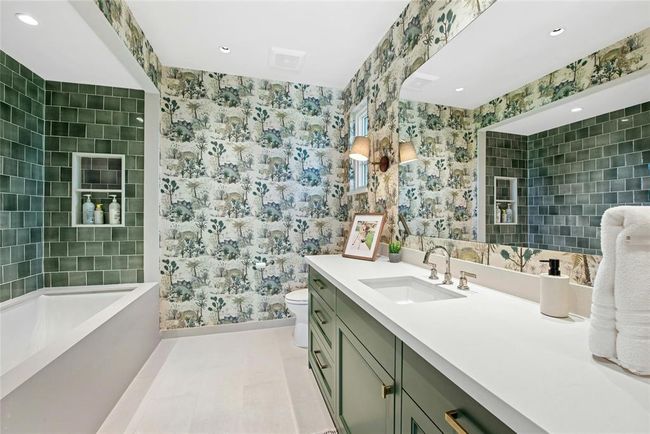 658 Fordtran Rd, Home with 6 bedrooms, 11 bathrooms and 6 parking in New Ulm TX | Image 25