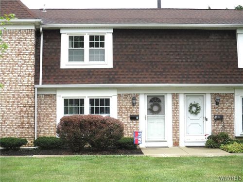 6-105 Carriage Dr, Orchard Park, NY, 14127-1824 | Card Image