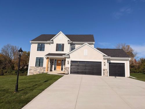 3716 Oakmont Trl, Waukesha, WI, 53188-5726 | Card Image