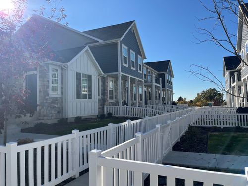 unit-17-520 S Orchard Dr, Bountiful, UT, 84010-5186 | Card Image