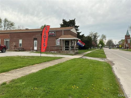 207 W Central Ave, Benld, IL, 62009-1518 | Card Image