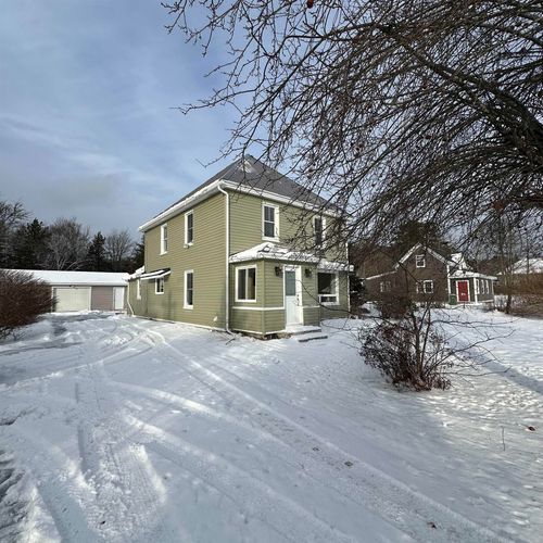 {{alt}} | Card Image