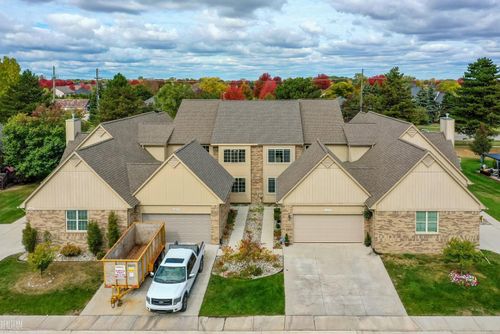 14961 Stoney Brook Dr W, Shelby Township, MI, 48315-5575 | Card Image