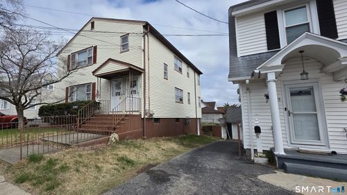 129 Price St, Bridgeport, CT, 06610-2523 | Card Image