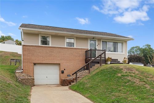 32 Grandview Ave, Baden, PA, 15005-2017 | Card Image