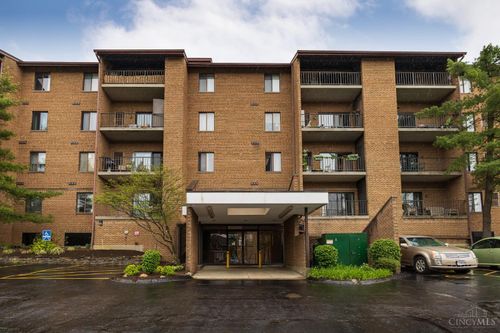 3004 Glenmore Ave, Cincinnati, OH, 45238-2259 | Card Image