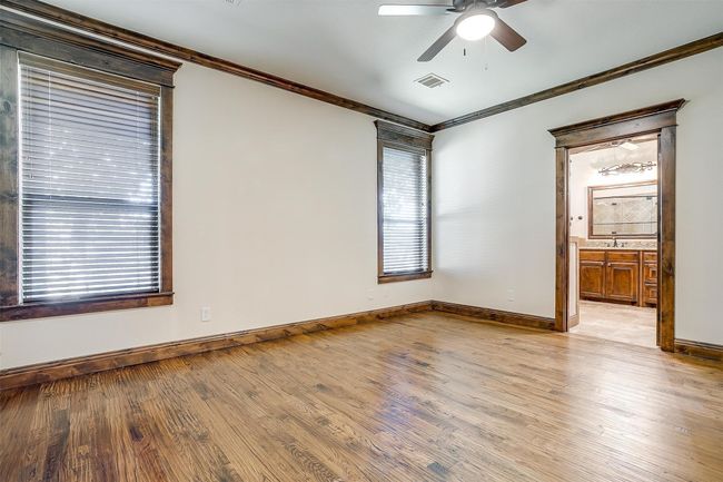 1023 Winding Creek Dr, House other with 2 bedrooms, 3 bathrooms and null parking in Kennedale TX | Image 11