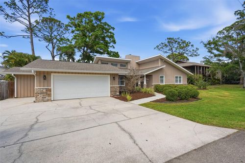 13917 76th Ter, Seminole, FL, 33776-3737 | Card Image