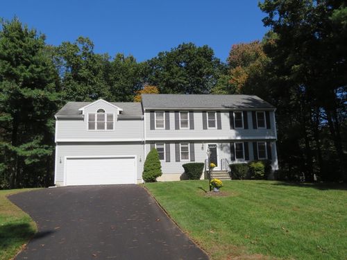 9 Larson Farm Dr, Norton, MA, 02766-1129 | Card Image