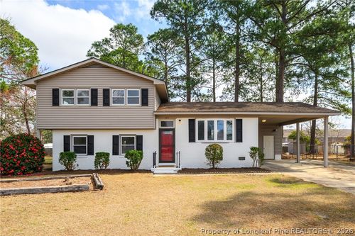 3217 Rouse Dr, Fayetteville, NC, 28306-8324 | Card Image