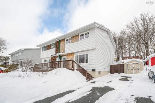 32 Polara Dr, Lower Sackville, NS, B4C2B6 | Card Image