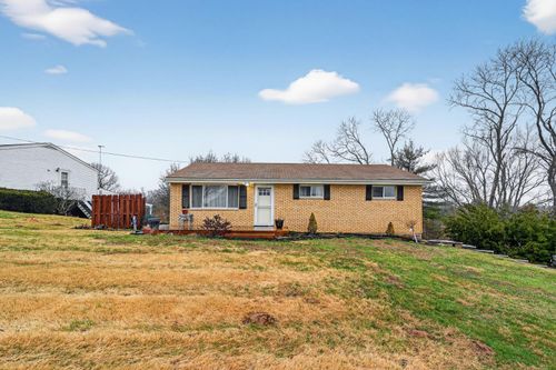 5222 Dutch Hollow Road, Aurora, IN, 47001 | Card Image